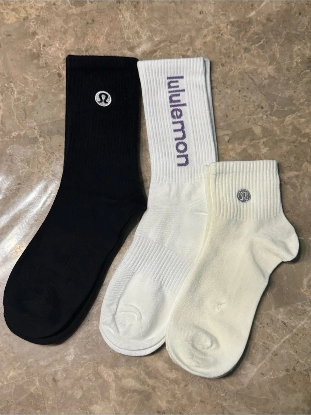 New Women’s Lululemon Athletica Socks  3 pairs Size Medium  Socks stretch